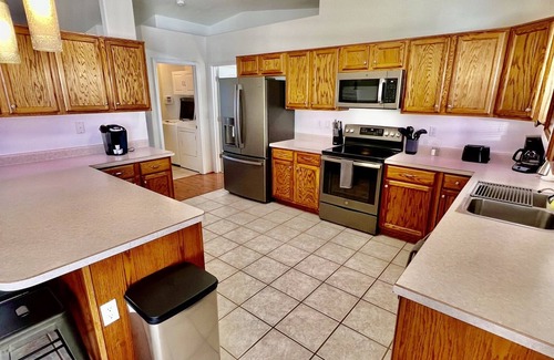 Prescott House | Spacious Prescott Home w/Fenced Yard & Central Loc