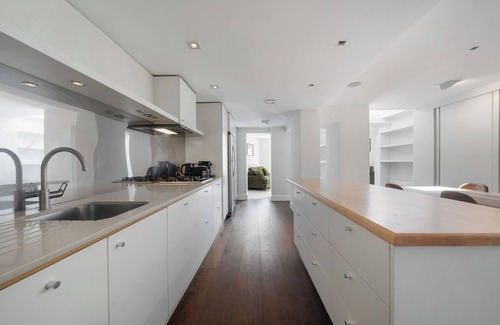 Primrose Hill Apartment | Spacious Primrose 2BR/3BA Duplex in Central London