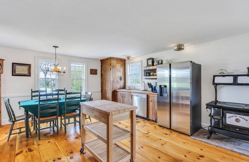 Northville House | Spacious Private Home Located on Palmer Vineyards in the North Fork,.