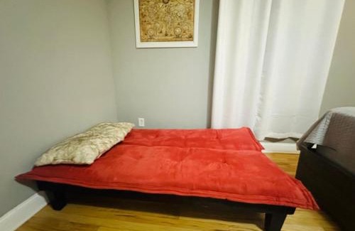 Fairfax House | Spacious Private Suit Room Fairfax City