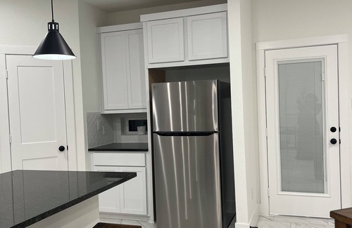Sienna Plantation House | Spacious & quiet New 4b 2.5bath house with AC,WiFi & full kitchen in Sienna