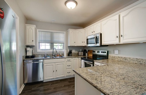Bouvet Island House | Spacious Quiet Retreat with Hot Tub and Walk to River Minutes to Harpers Ferry