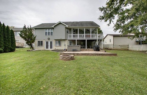 Bouvet Island House | Spacious Quiet Retreat with Hot Tub and Walk to River Minutes to Harpers Ferry