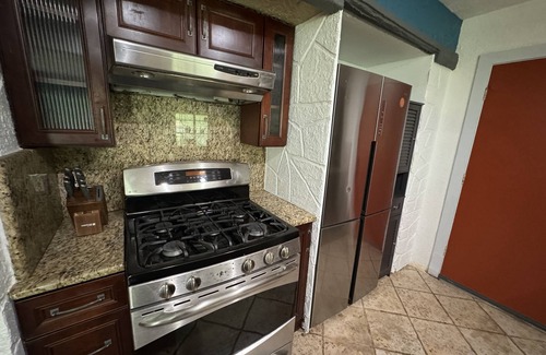 East MLK House | Spacious Ranch Home in East Austin