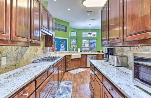 Argyle House | Spacious Ranch in Argyle with Private Pool & Spa