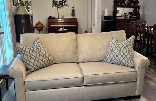 Athens House | SPACIOUS Renovated 1 Level; 1BR/1BA; Close to Athens, UGA, restaurants, shopping