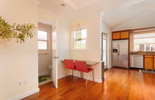 Petaluma House | Spacious Renovated Mid-Century Charmer - New