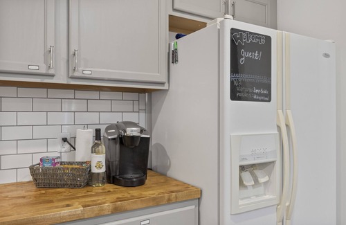 Five Forks House | Spacious Renovated Studio W/Private Self Check in!