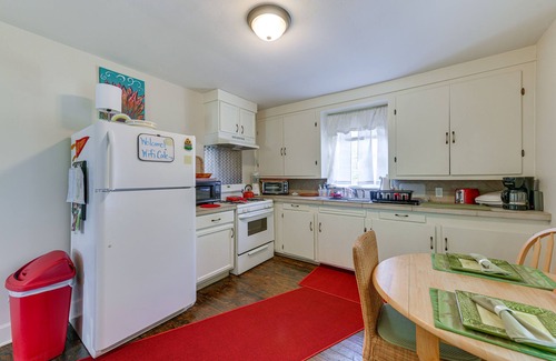 Tuskegee House | Spacious Retreat, 2 Miles to Tuskegee University
