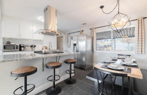 Dupont House | Spacious Retreat W Hot Tub & Bbq