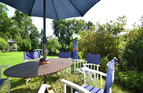 Weissenburg in Bayern House | Spacious Retreat, Weissenburg