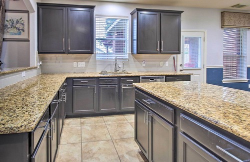 Clodine House | Spacious Richmond Home: Close to Parks & Shopping