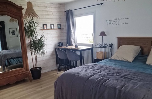 Saint-Nic House | Spacious room 3 minutes from the beach Pentrez and GR 34