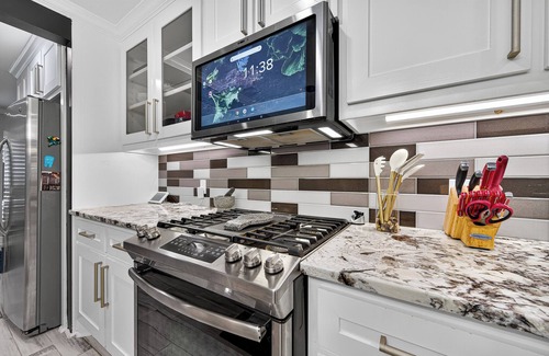 Rosenberg House | Spacious Rosenberg Smart Home w/Game Room, Patio & Master Suite