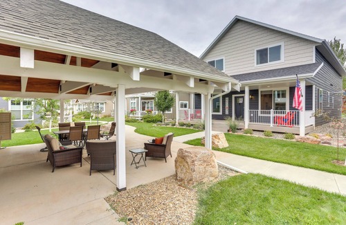 Spearfish Cottage | Spacious, Rustic Spearfish Home: Walk to Downtown!