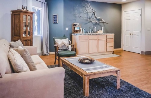 Idyllwild House | Spacious Sanctuary: Creek Access, Tesla Charger, Hammocks, Fire Pit, Pets OK