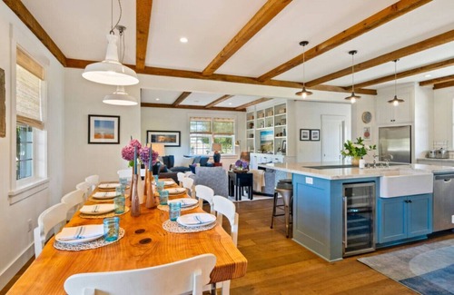 Santa Rosa Apartment | Spacious Santa Rosa Retreat - Outdoor Kitchen, Pool, Spa