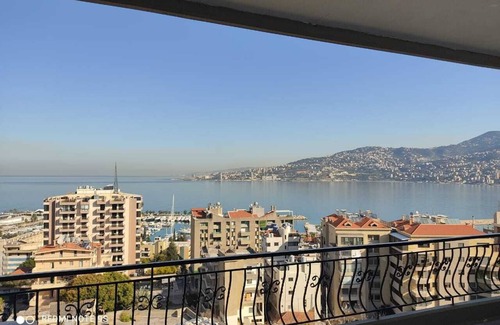 Jounieh Apartment | Spacious Seaview Apartment with Mirrored 360° Balcony – Jounieh Kaslik