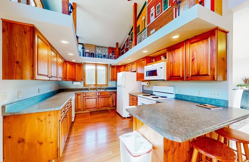 Lead Cabin | Spacious & secluded home with private hot tub, billiards, fireplaces, & deck
