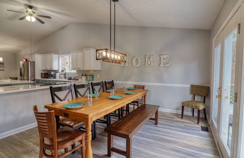 Basye House | Spacious & Secluded Mountain Retreat by Bryce Resort: Ski, Mtn Bike, Game room