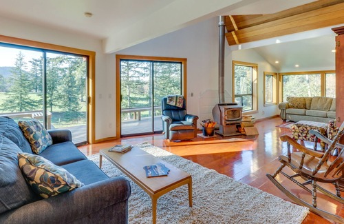 Eastsound House | Spacious & secluded home with golf course view, private hot tub & gardens