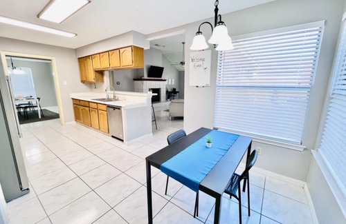 Coppell House | Spacious Single Story Home w Fenced in Backyard - Pet Friendly
