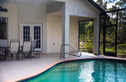 Hunt Club House | Spacious sized home for big family or groups. Peaceful, quiet and fully equipped