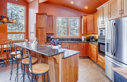 Warrior's Mark West House | Spacious Skier's Dream Mountain Home with WiFi, Deck & Private Hot Tub