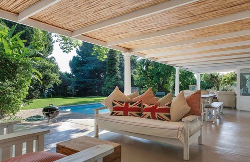 Constantia House | Spacious, social Constantia home