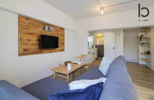 Hiroshima City Centre Apartment | Spacious Studio Apt for 4ppl Close to Peace Park