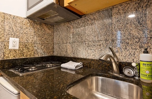 Midtown Apartment | Spacious Studio in Kips Bay!