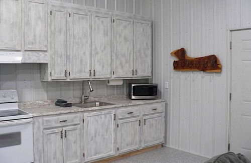 Custer Apartment | Spacious studio outside Custer with WiFi, and AC on paved road. UNIT 1-left side