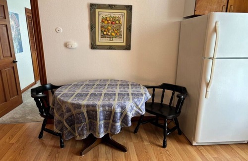 Downtown Apartment | Spacious Studio