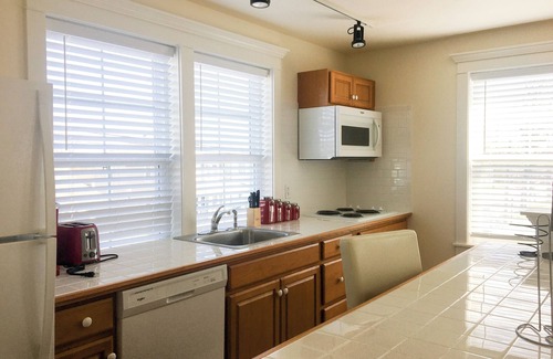 Leacock-Leola-Bareville Apartment | Spacious & Stylish 2-Bedroom Apartment – Perfect for Getaways or Business Travel