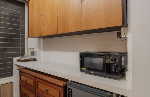 Pune Apartment | Spacious & Stylish Apartments, Just 6 KM from Pune Airport!