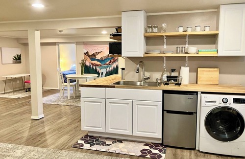 Yakima Apartment | Spacious, Stylish Daylight Basement Apt., Central & Safe