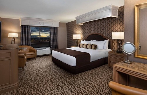 Sunrise Manor Hotel | Spacious & Stylish Retreat in the Heart of Las Vegas