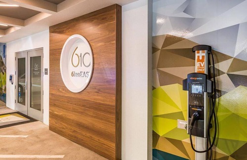 Morse Park Apartment | Spacious & Stylish Sunnyvale 3BR w/ King-Size Beds