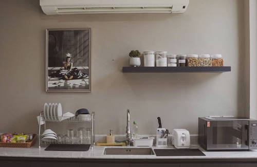 Yan Nawa House | Spacious building in welcoming Krung Thep Maha Nakhon with AC