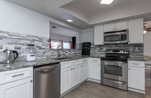 Sunrise House | Spacious Three Bedroom Home w/Game Room