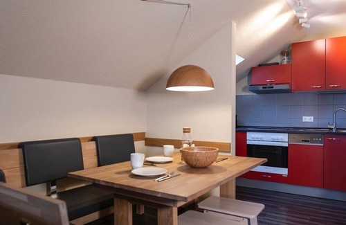 Schlatzendorf Apartment | Spacious three-room apartment for up to 6 people with panoramic balcony