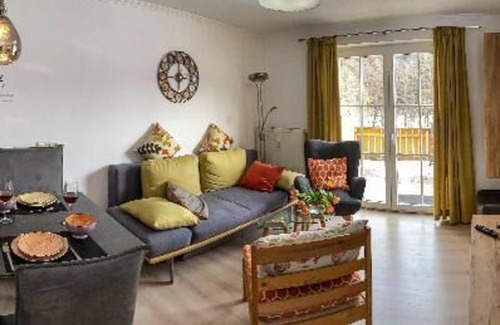 Schlatzendorf Apartment | Spacious three-room vacation apartment for up to 6 people with sunny terrace
