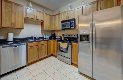 Niceville House | Spacious Townhome near Destin and Elgin AFB