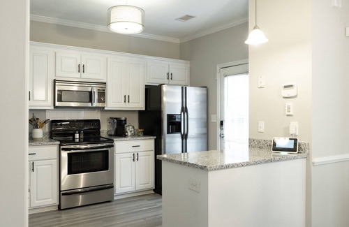 National Hills House | SPACIOUS TOWNHOME NEWLY RENOVATED! BEST LOCATION AUGUSTA HAS TO OFFER!