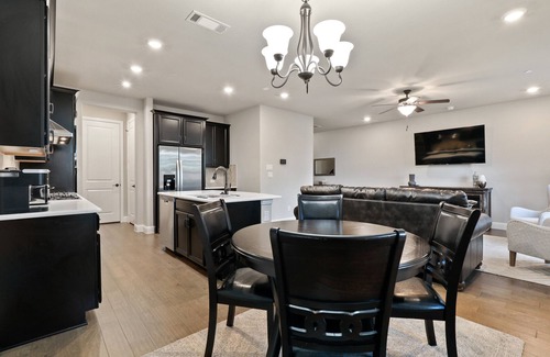 The Colony House | Spacious Townhouse, Furnished w/Attached Garage