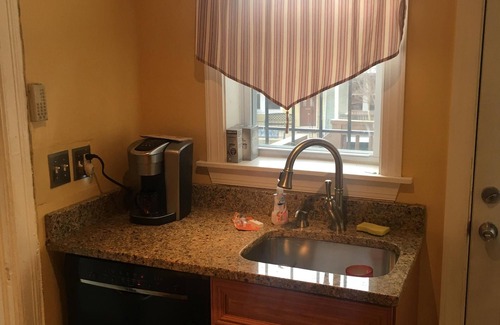 Gambrills House | Spacious Townhouse in the Heart of Washington D.C.
