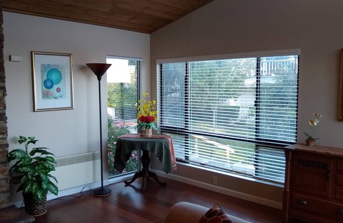 Solana Beach House | Spacious Townhouse Steps from the Beach in Oceanfront Property