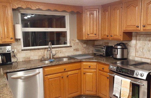 West Jordan House | Spacious Two Bedroom Suite an Hour's Drive from Eight Ski Resorts