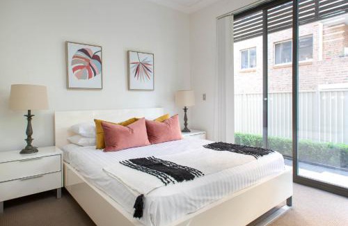 Westmead Apartment | Spacious Two-Bedroom Apartment near Hospital