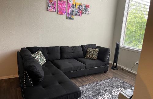Fort Worth Apartment | Spacious Unique 2br/2ba in Fort worth